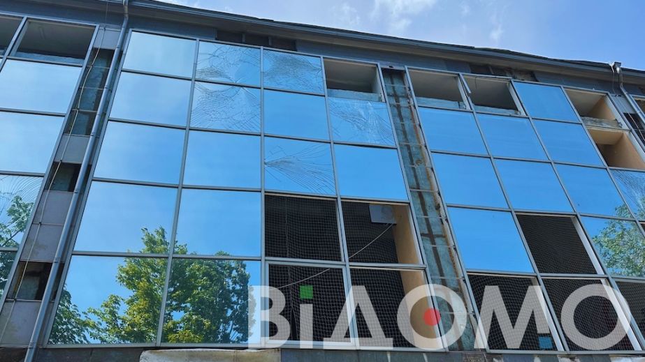 Окупанти зруйнували у Нікополі басейн, на який витратили 23 мільйони гривень (ФОТО)