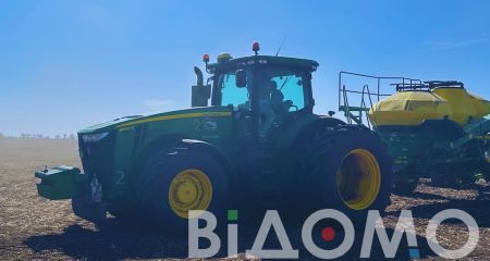 Засіяли 2000 га землі: у чотирьох районах Дніпропетровщини стартувала посівна