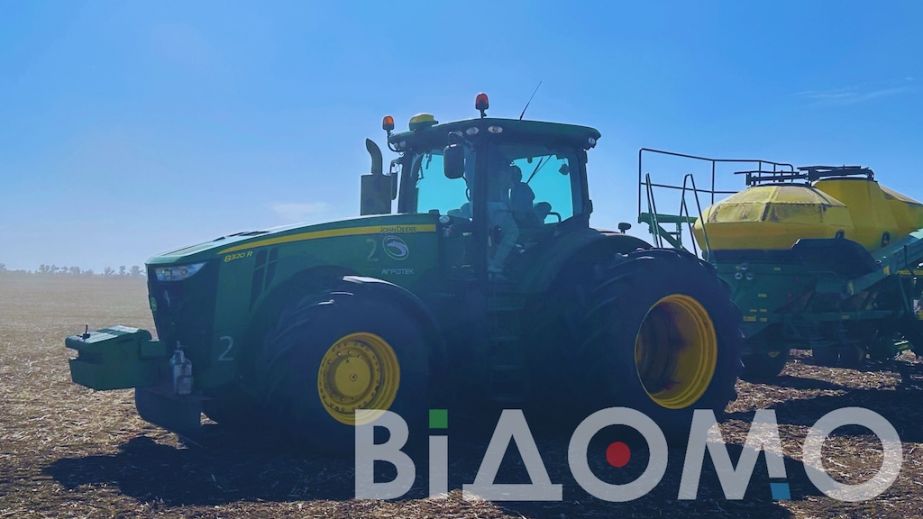 Засіяли 2000 га землі: у чотирьох районах Дніпропетровщини стартувала посівна