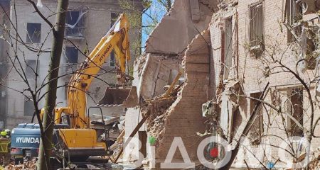 Повторный удар БпЛА в жилой дом в Днепре 25 апреля: есть новые пострадавшие