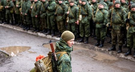 Математика дефицита: почему российский "конвейер контрактников" начал давать сбои