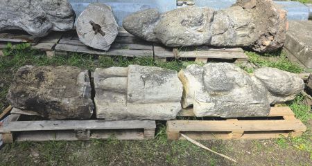 Рятували у небезпеці у два етапи: на Дніпропетровщині завершили евакуацію половецької скульптури (ФОТО)