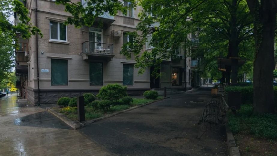 В Днепре на улице Акинфиева планируют уложить брусчатку за 1,3 млн гривен