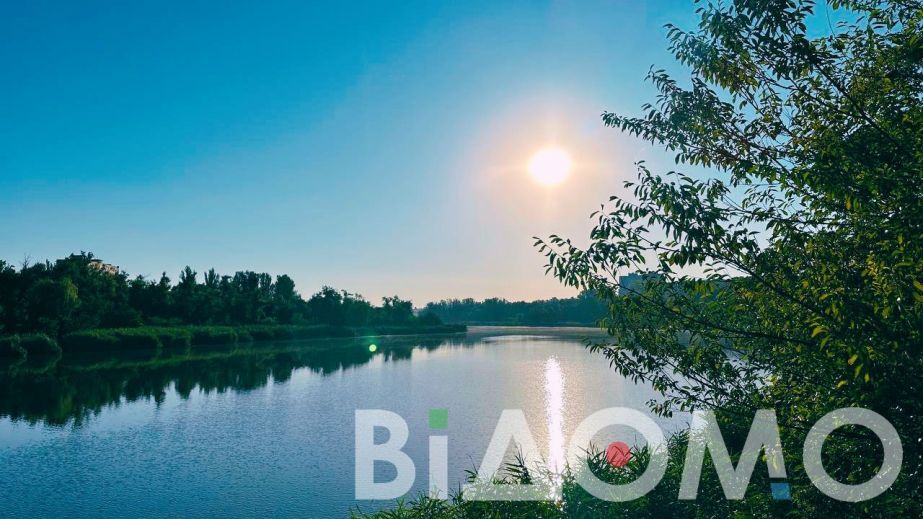 В Кривом Роге 30-летний мужчина ушел под воду во время отдыха на пляже