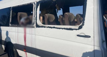Росіяни атакували рейсовий автобус на Нікопольщині: п'ятеро людей загинули на місці, є поранені