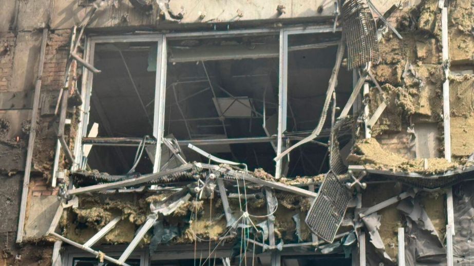 В результате атаки на Днепр погибли три человека, более 10 получили ранения