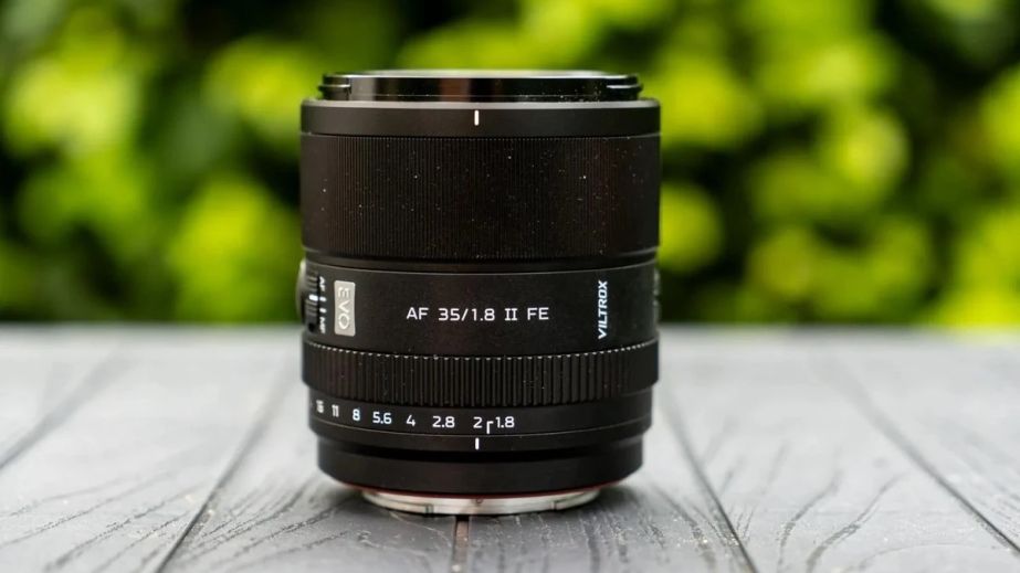 Объективы Viltrox для камер Sony E: как разобраться в сериях Air, EVO, Pro и LAB и выбрать свой фикс