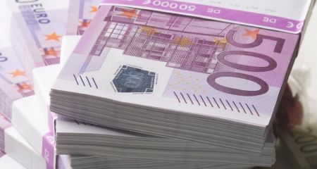 Защита денег Кремля вместо справедливости: почему ЕС отказался передать Украине замороженные деньги РФ