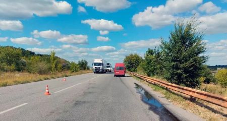 В автотрощі на Дніпропетровщині постраждала жінка