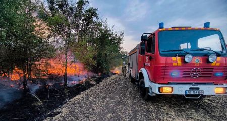 За добу вогнеборці ліквідували 140 пожеж на Дніпропетровщині