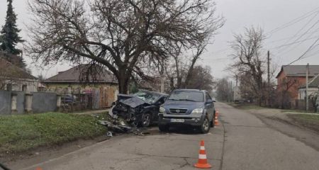 В Днепре на Немецкой столкнулись два автомобиля