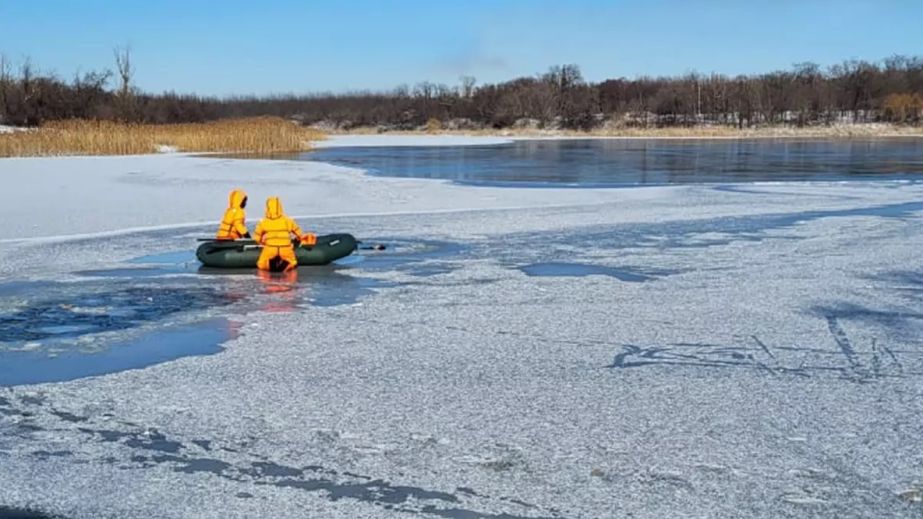 В Кривом Роге вытащили из воды очередного утопленника (ФОТО)