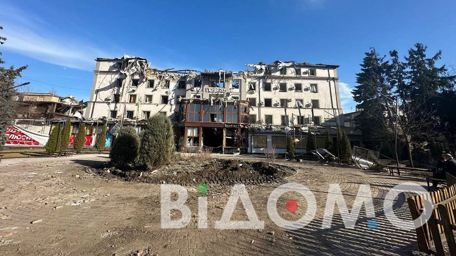 В Кривом Роге решают судьбу разрушенной ракетным ударом гостиницы (ФОТО, ВИДЕО)