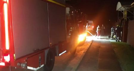 В Днепре во время пожара в доме спасли мужчину (ФОТО)