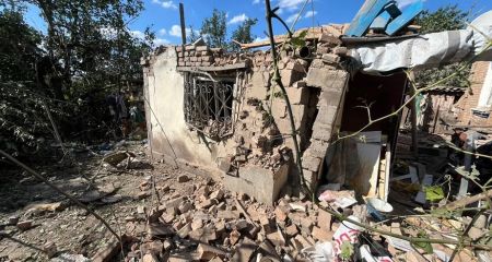 КАБи, артилерія і дрони: упродовж 14 липня росіяни обстріляли три райони Дніпропетровщини