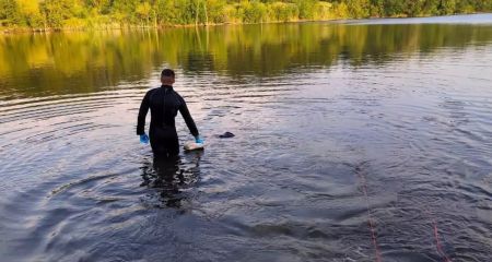 Тіло потопельника дістали зі ставку у Камʼянському районі (ФОТО)