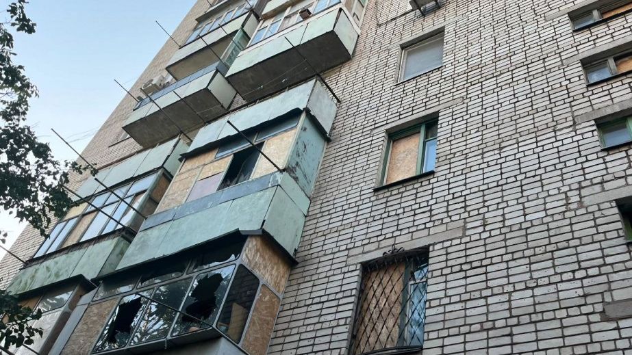 У ніч на 12 серпня росіяни атакували два райони Дніпропетровщини дронами і артилерією (ФОТО)