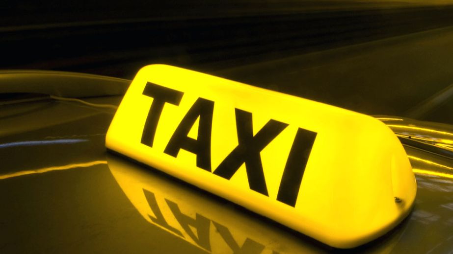 Таксисти Дніпра отримають нові правила роботи вже цього року