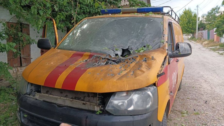 Днепропетровский филиал "Газсети" потерял автомобиль из-за прямого попадания дрона