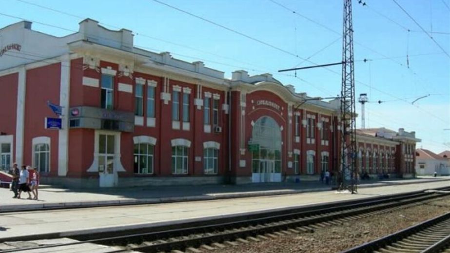 Зруйнований вокзал під Синельниковим виявився пам'яткою архітектури (ФОТО)