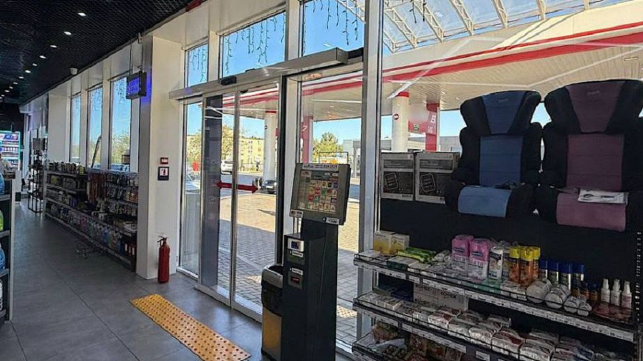 В Кривом Роге мужчина похитил 100 тысяч гривен с АЗС (ФОТО)
