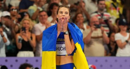 Від спортивних перемог до вірусних танців: олімпійська чемпіонка з Дніпра здивувала шанувальників (ВІДЕО)