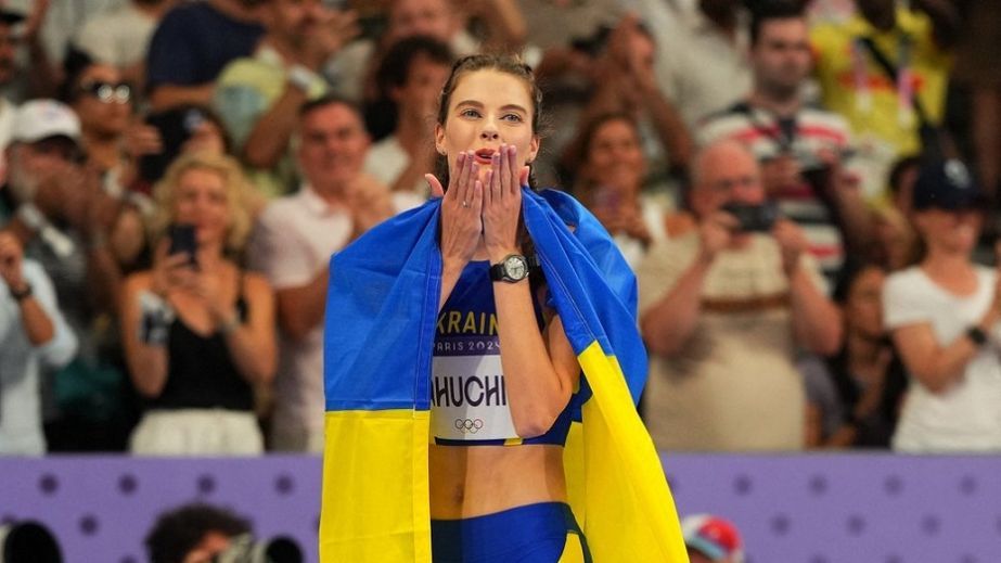 Від спортивних перемог до вірусних танців: олімпійська чемпіонка з Дніпра здивувала шанувальників (ВІДЕО)