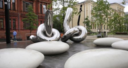 У Дніпрі представлять нову інсталяцію від авторів відомих скульптур (ФОТО)