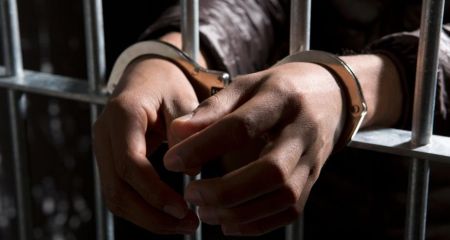 Обворовал квартиру и проиграл деньги на ставках: в Каменском вора приговорили к пяти годам лишения свободы