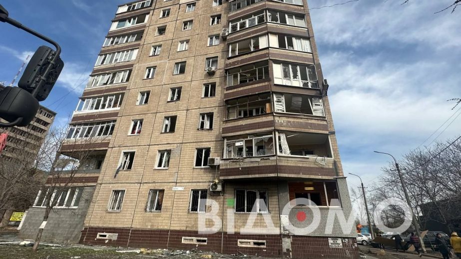 1,3 мільйона на відновлення: у Кривому Розі ремонтують театр та палац культури після удару РФ