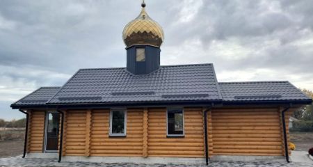 На Дніпропетровщині мати загиблого бійця звела храм на згадку про сина (ФОТО)
