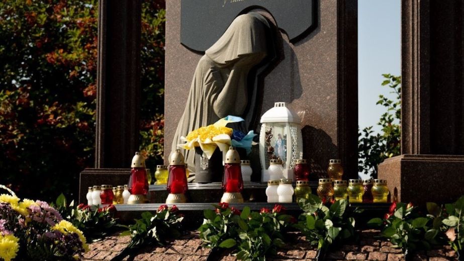 У Дніпрі вшанували пам'ять військових, закатованих у російському полоні (ФОТО)