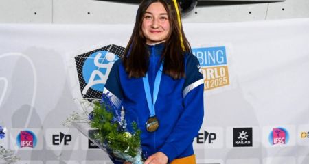 Учасниця Олімпіади з Дніпра вперше стала мамою (ФОТО)