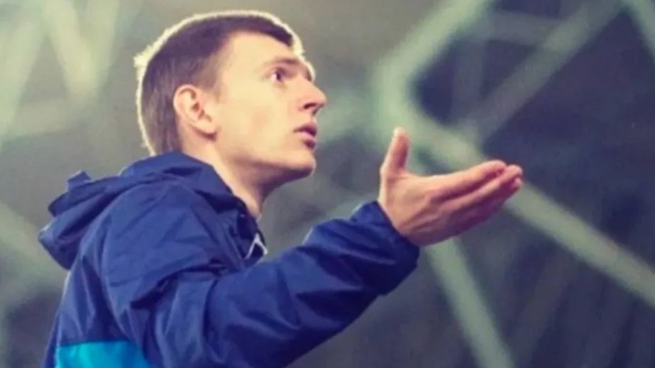 Погиб на фронте: в Днепре простятся с известным ультрас ФК "Днепр" Евгением Коротченко (ФОТО)