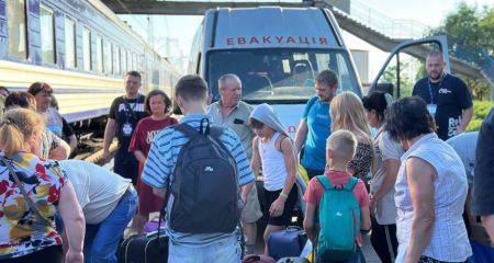 На Дніпропетровщині розширили примусову евакуацію дітей: додали ще 16 сіл