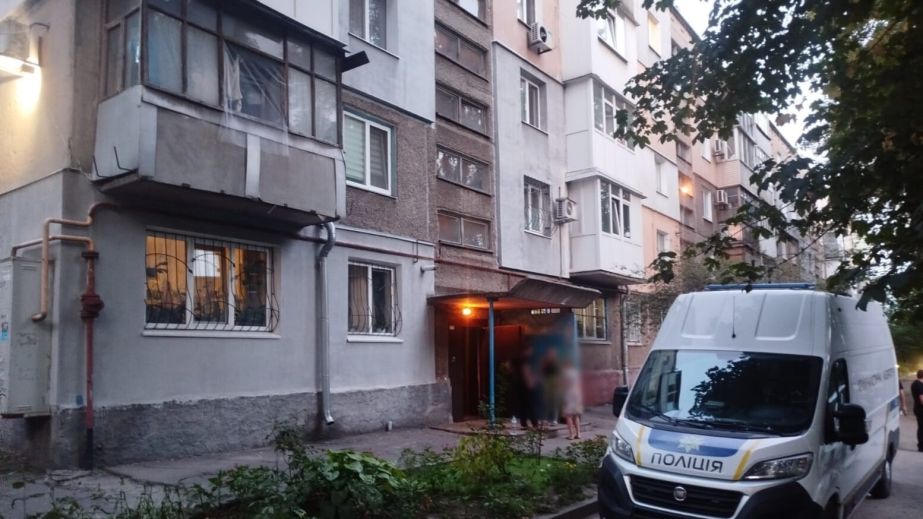 Была застрелена в собственной квартире: в Каменском задержали мужчину, подозреваемого в убийстве жены (ФОТО)