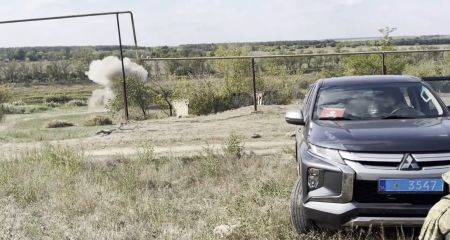 Нашли возле дома: на Днепропетровщине обезвредили кассетный боеприпас (ФОТО, ВИДЕО)