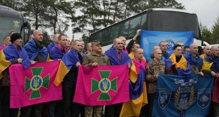 На Днепропетровщину из российского плена вернулись 11 защитников (ФОТО)