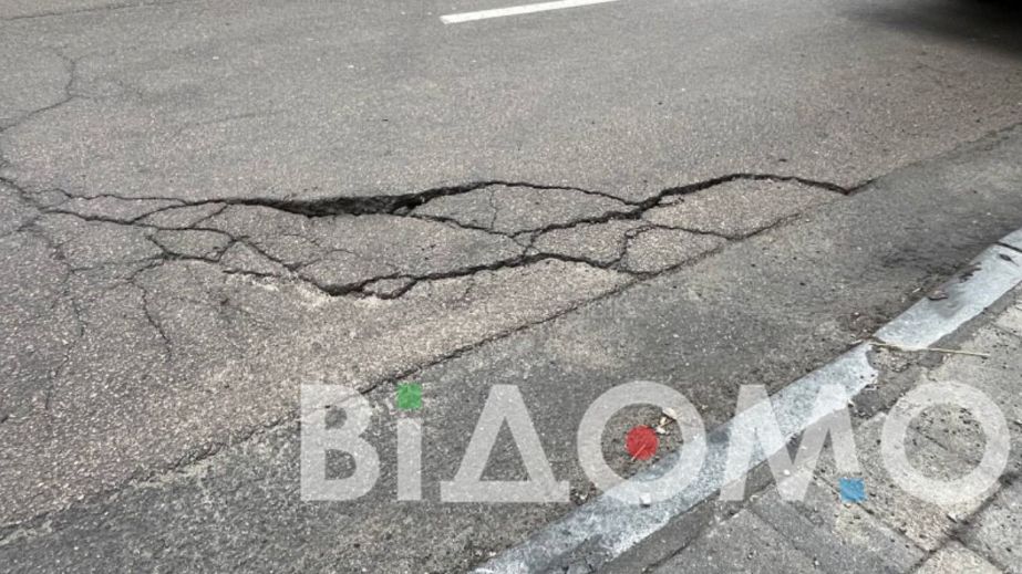 Миллион на двор: в Самарском районе потратят более 1,3 млн грн на ремонт внутреннего покрытия лицея