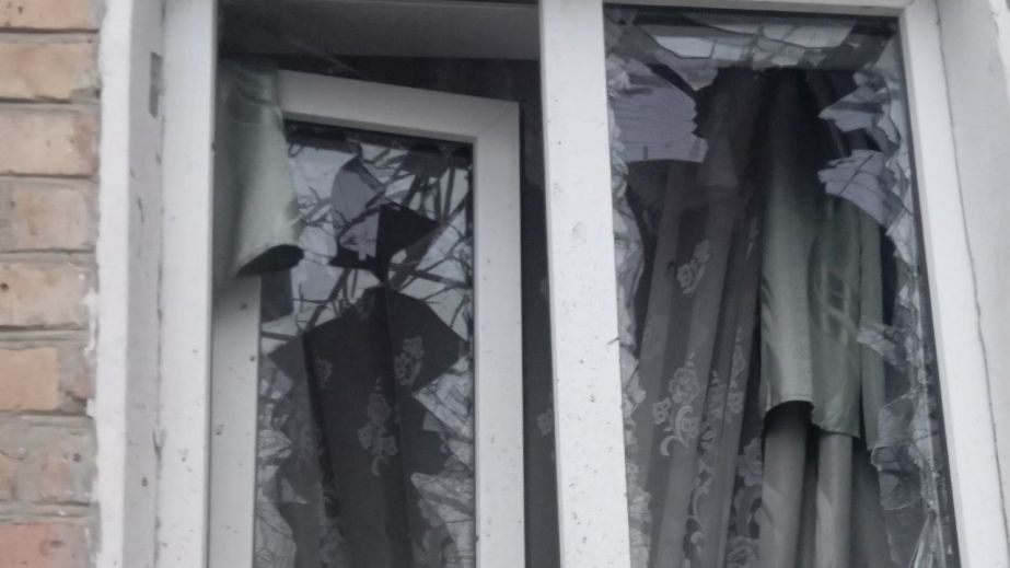 Впродовж ночі росіяни невпинно били по Нікопольщині (ФОТО)