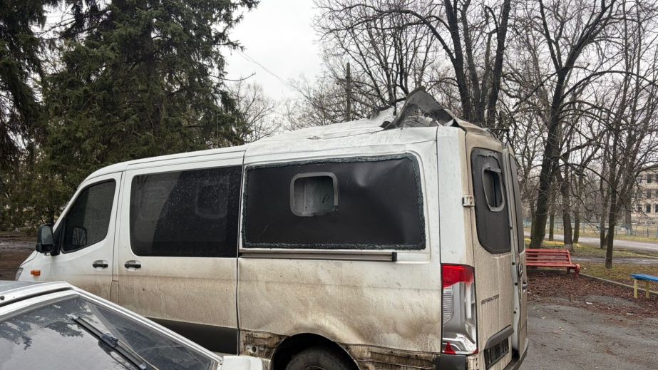 Росіяни атакували дроном евакуаційну автівку на Синельниківщині (ФОТО, ВІДЕО)