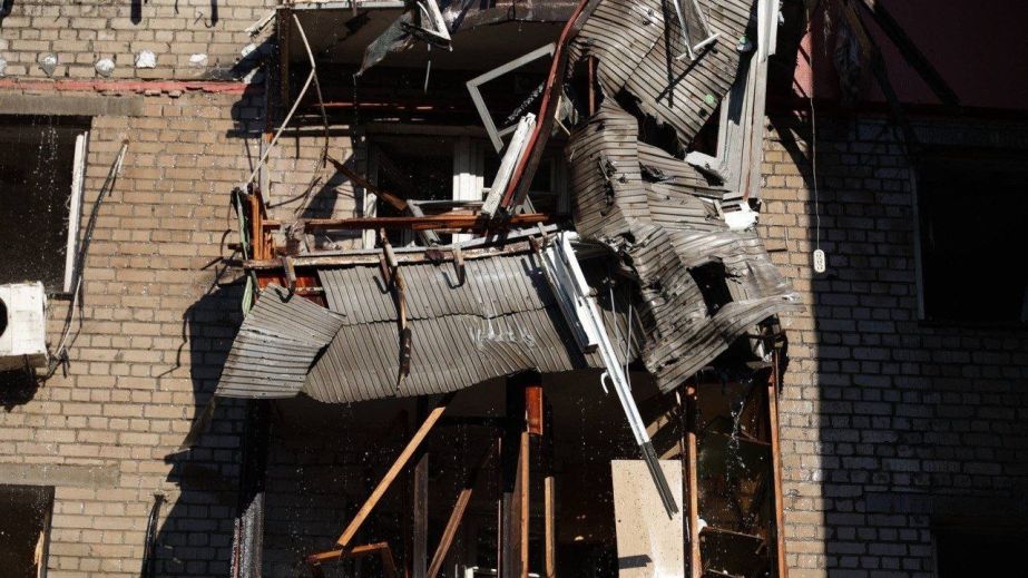 Кількість постраждалих внаслідок нічного удару по Дніпру 23 квітня зросла, серед них &ndash; двоє дітей (ФОТО)