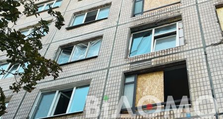 Ночью 24 апреля враг беспощадно обстреливал три района Днепропетровщины: пострадали два человека