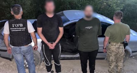 Житель Днепропетровщины с компаньоном устроили погоню и избили пограничника в попытке прорваться в Молдову