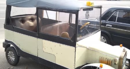 Ретро-такси старше 120 лет. На улицах Днепра заметили необычный автомобиль