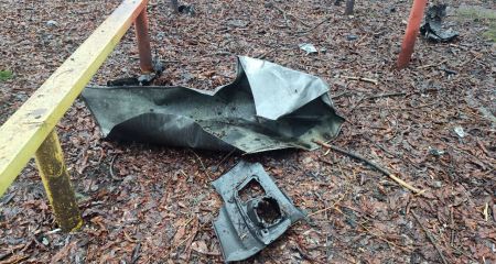 "Забула взяти сковорідку чугунну, щоб відбиватися&rdquo;, - мешканка постраждалого будинку з гумором розповідає про вчорашню ніч.