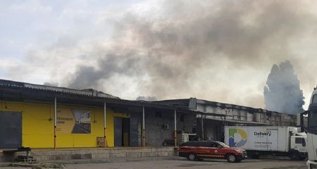 "Шахедна" атака на Дніпро 17 липня: ворог вдарив по логістичному центру, загинув водій (ФОТО)