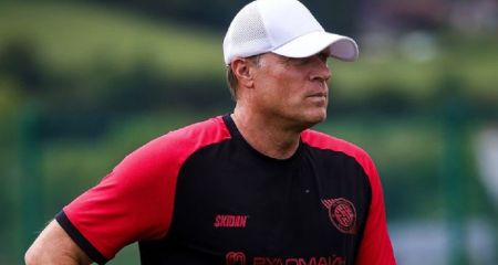 Тренер "Кривбаса" розповів про зайві емоції під час матчів