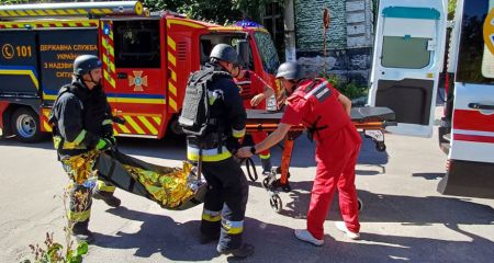 Шлем и броник на каж...