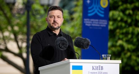 России нужно завершать войну, &mdash; Зеленский